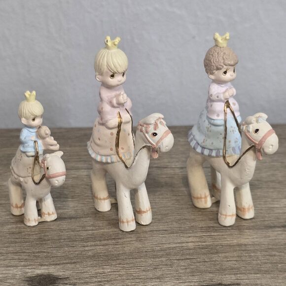 VTG Enesco Precious Moments “They Followed The Star” Miniature Pewter Magi 1990 - Picture 4 of 16